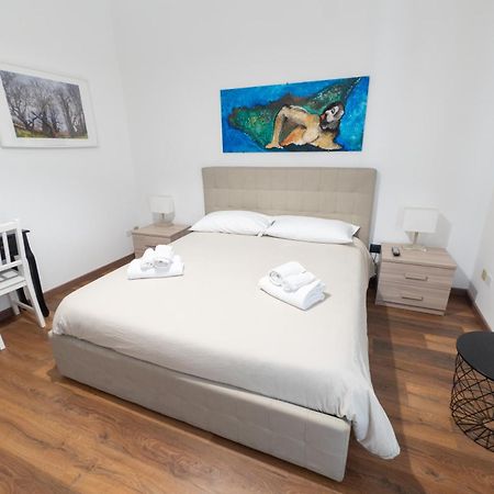 B&B I Miti Dell Etna Catania Centro Vicino Il Duomo Εξωτερικό φωτογραφία