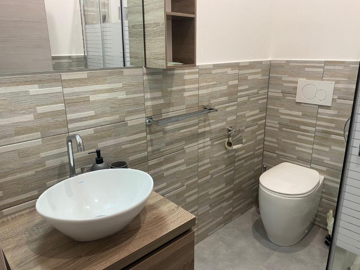 B&B I Miti Dell Etna Catania Centro Vicino Il Duomo Εξωτερικό φωτογραφία