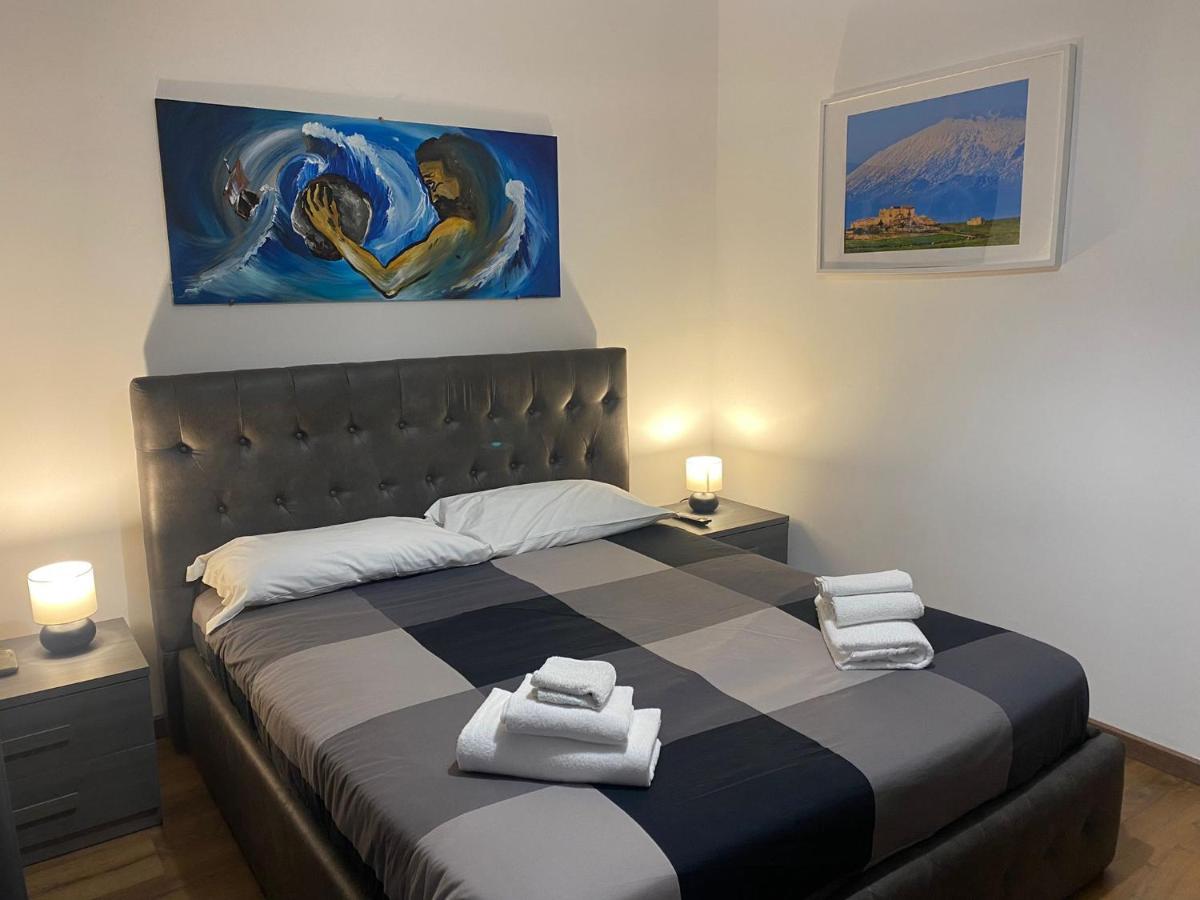 B&B I Miti Dell Etna Catania Centro Vicino Il Duomo Εξωτερικό φωτογραφία